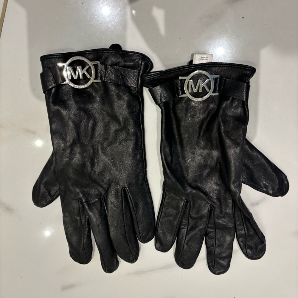 MK woman’s leather winter gloves - Picture 1 of 2